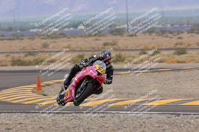 media/Sep-10-2022-SoCal Trackdays (Sat) [[a5bf35bb4a]]/Turn 11 (11am)/